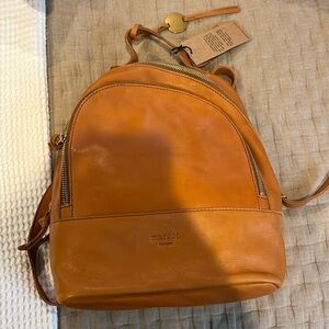 Adorable leather Margot backpack NWT